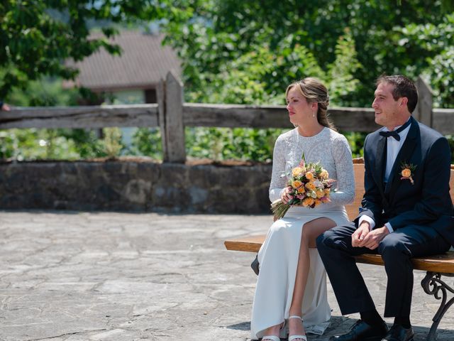 La boda de Jon y Alba en Bilbao, Vizcaya 183