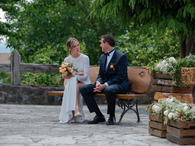 La boda de Jon y Alba en Bilbao, Vizcaya 192