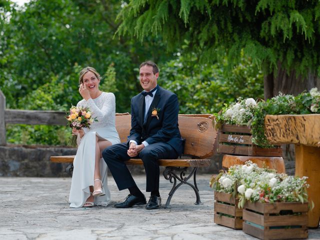 La boda de Jon y Alba en Bilbao, Vizcaya 196