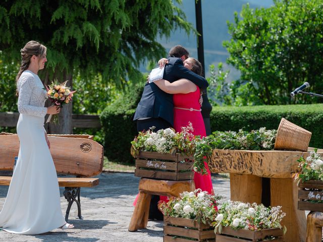 La boda de Jon y Alba en Bilbao, Vizcaya 206