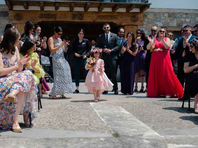 La boda de Jon y Alba en Bilbao, Vizcaya 241