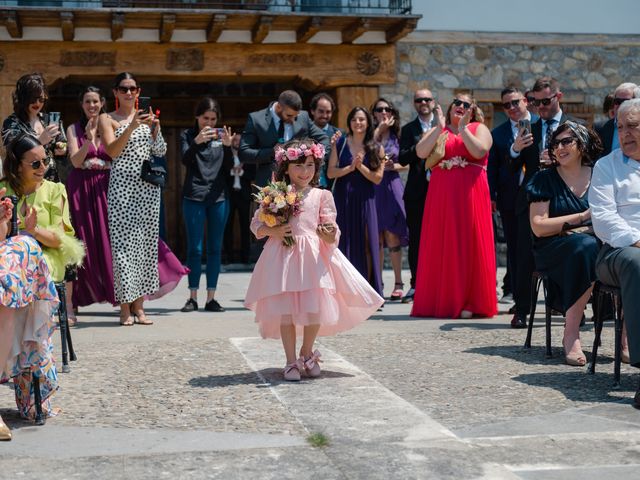 La boda de Jon y Alba en Bilbao, Vizcaya 242