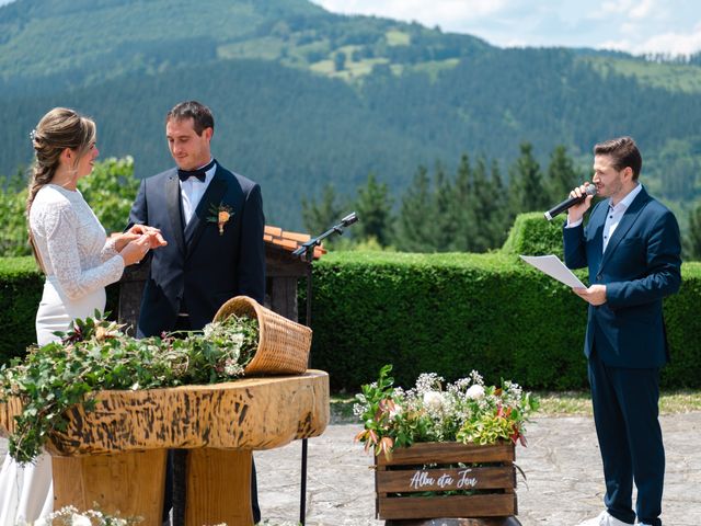 La boda de Jon y Alba en Bilbao, Vizcaya 266