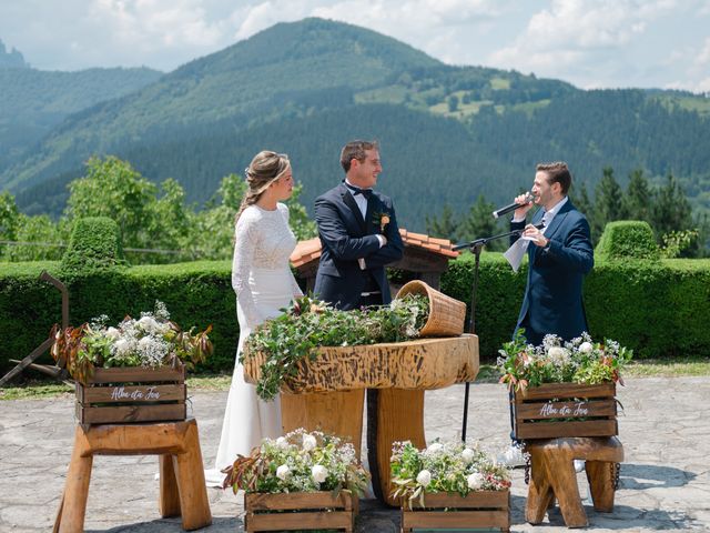 La boda de Jon y Alba en Bilbao, Vizcaya 290