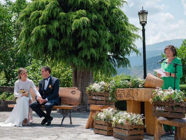 La boda de Jon y Alba en Bilbao, Vizcaya 313