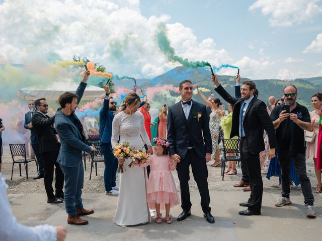 La boda de Jon y Alba en Bilbao, Vizcaya 355