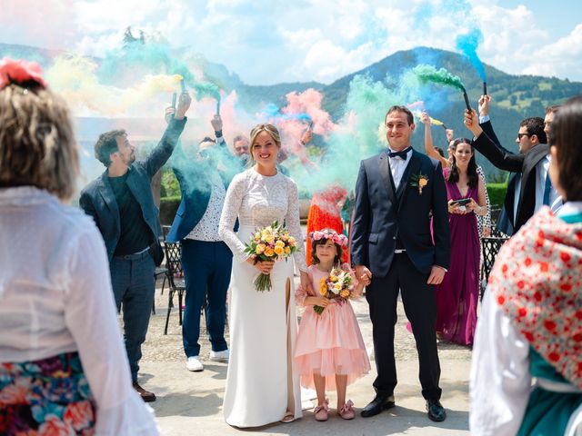 La boda de Jon y Alba en Bilbao, Vizcaya 360