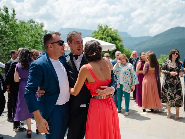 La boda de Jon y Alba en Bilbao, Vizcaya 400