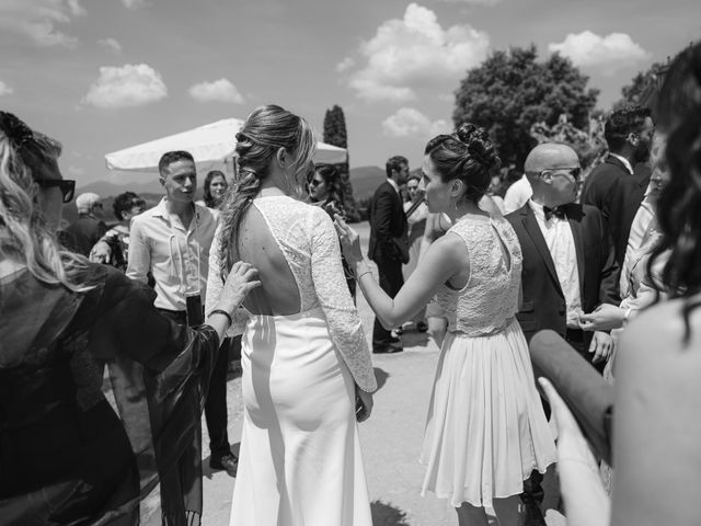 La boda de Jon y Alba en Bilbao, Vizcaya 420