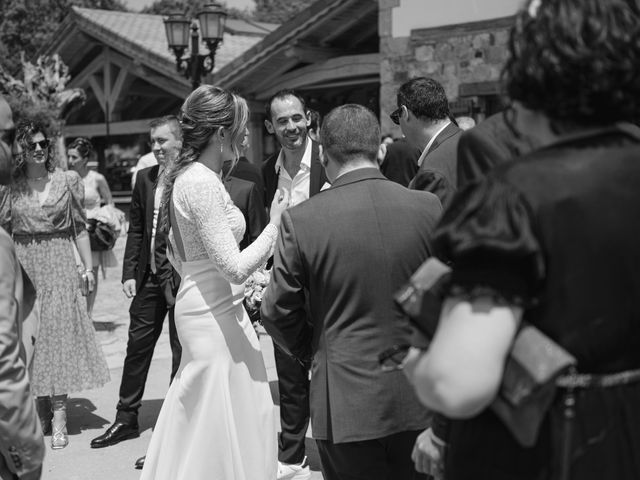 La boda de Jon y Alba en Bilbao, Vizcaya 430