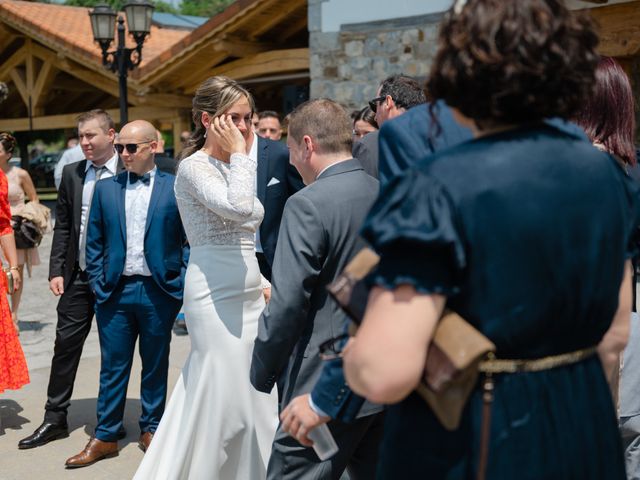 La boda de Jon y Alba en Bilbao, Vizcaya 431