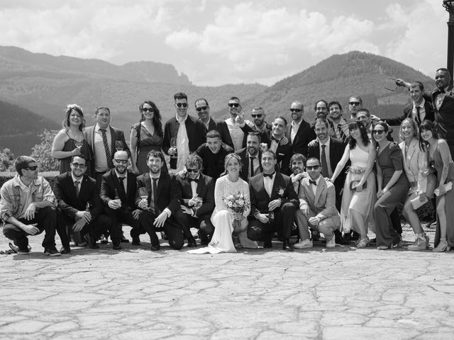 La boda de Jon y Alba en Bilbao, Vizcaya 453