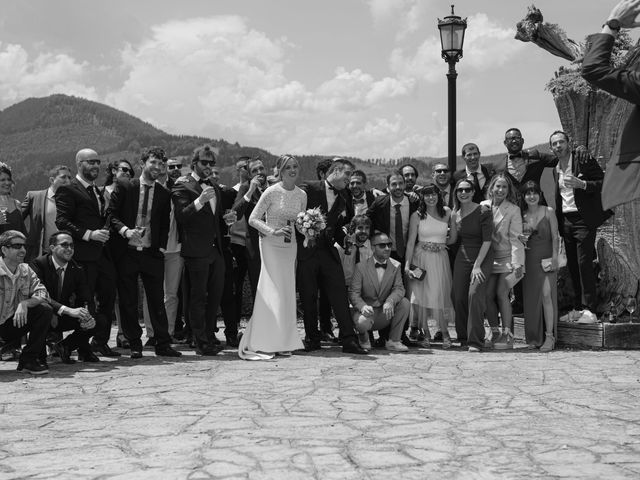 La boda de Jon y Alba en Bilbao, Vizcaya 461