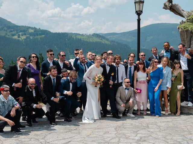 La boda de Jon y Alba en Bilbao, Vizcaya 462