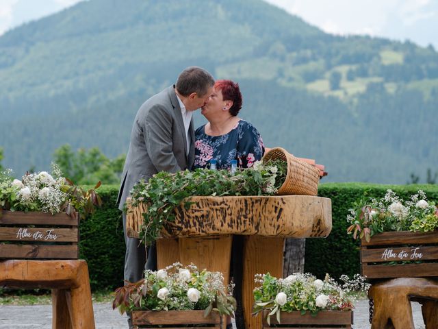 La boda de Jon y Alba en Bilbao, Vizcaya 478