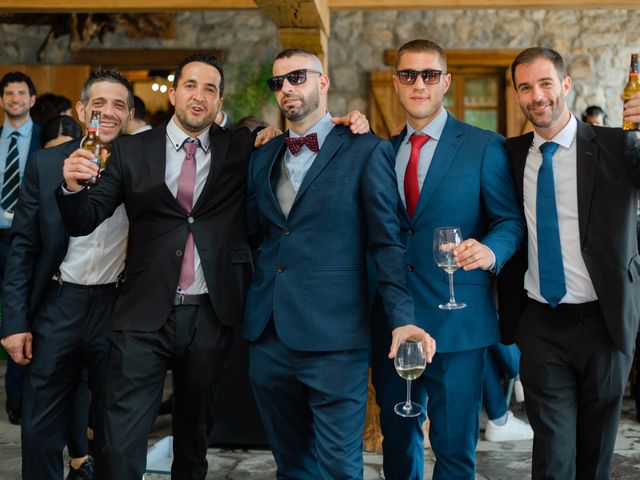 La boda de Jon y Alba en Bilbao, Vizcaya 515