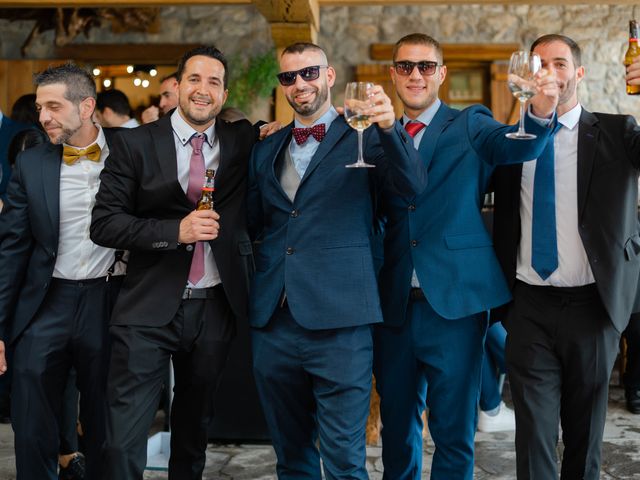 La boda de Jon y Alba en Bilbao, Vizcaya 518