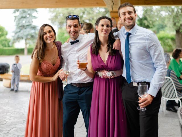 La boda de Jon y Alba en Bilbao, Vizcaya 526