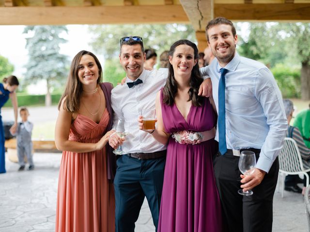 La boda de Jon y Alba en Bilbao, Vizcaya 527