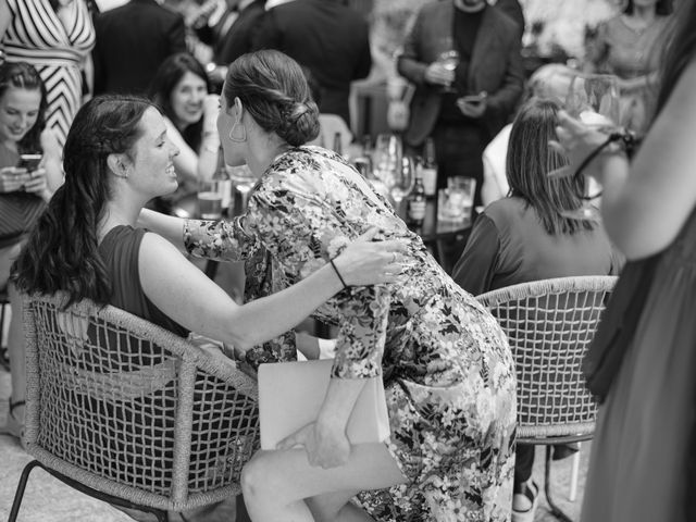 La boda de Jon y Alba en Bilbao, Vizcaya 549