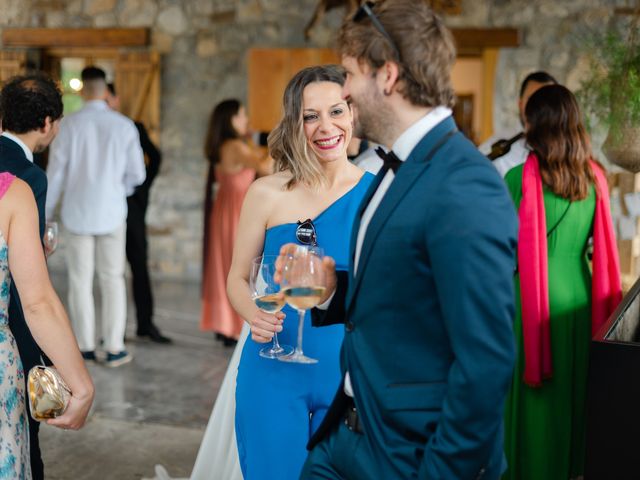 La boda de Jon y Alba en Bilbao, Vizcaya 553