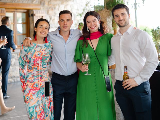 La boda de Jon y Alba en Bilbao, Vizcaya 576