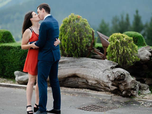 La boda de Jon y Alba en Bilbao, Vizcaya 589