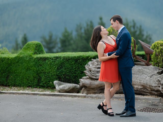 La boda de Jon y Alba en Bilbao, Vizcaya 599