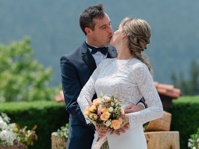 La boda de Jon y Alba en Bilbao, Vizcaya 628