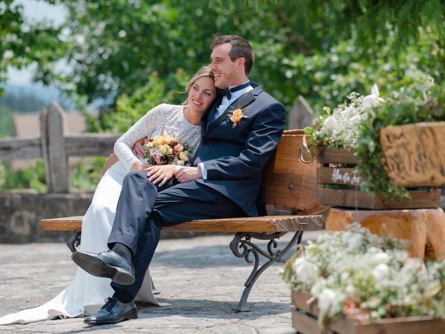 La boda de Jon y Alba en Bilbao, Vizcaya 634