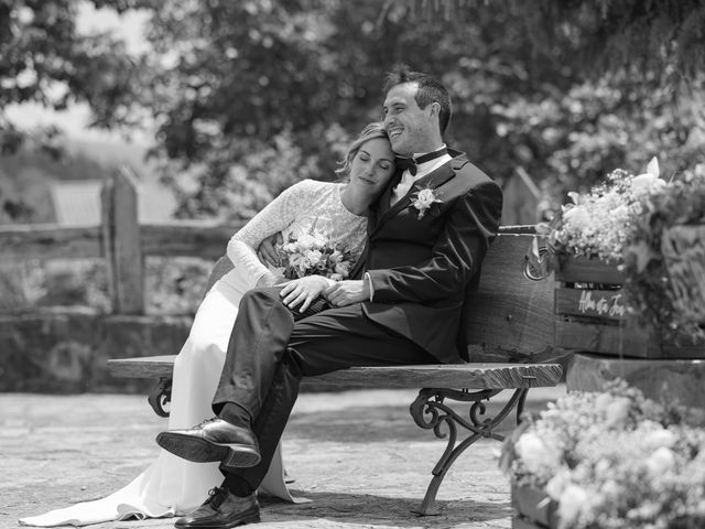 La boda de Jon y Alba en Bilbao, Vizcaya 635