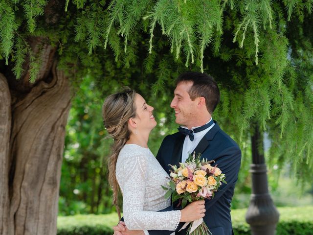 La boda de Jon y Alba en Bilbao, Vizcaya 637