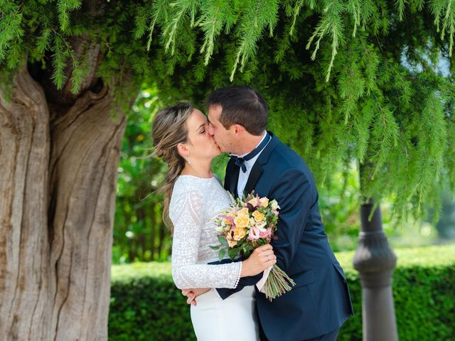 La boda de Jon y Alba en Bilbao, Vizcaya 641