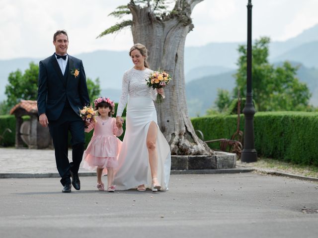 La boda de Jon y Alba en Bilbao, Vizcaya 651