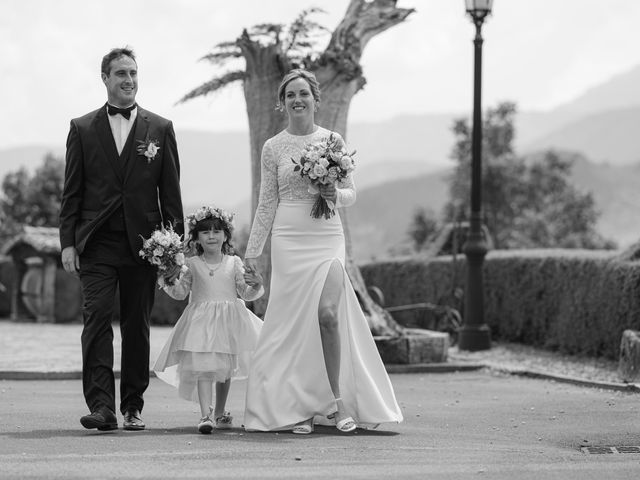 La boda de Jon y Alba en Bilbao, Vizcaya 653