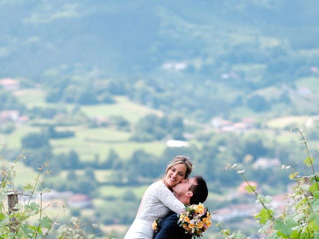 La boda de Jon y Alba en Bilbao, Vizcaya 668