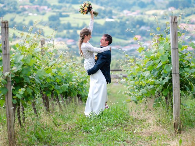 La boda de Jon y Alba en Bilbao, Vizcaya 673