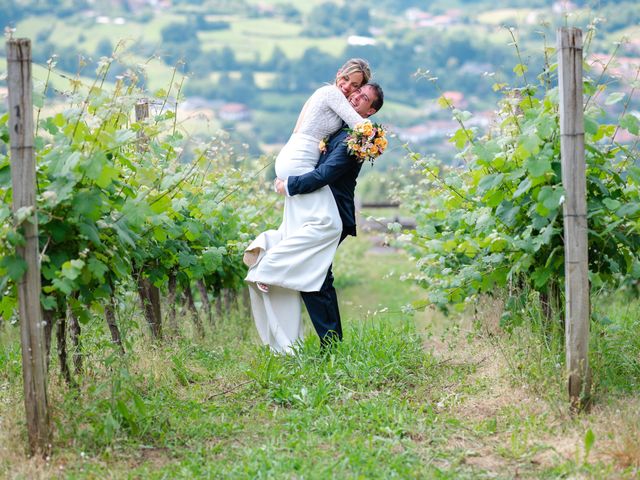 La boda de Jon y Alba en Bilbao, Vizcaya 677