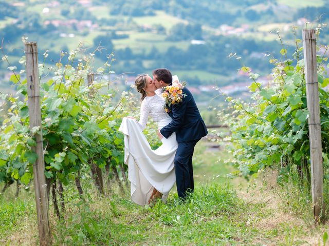 La boda de Jon y Alba en Bilbao, Vizcaya 684