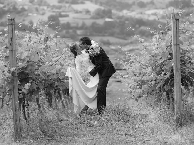 La boda de Jon y Alba en Bilbao, Vizcaya 685