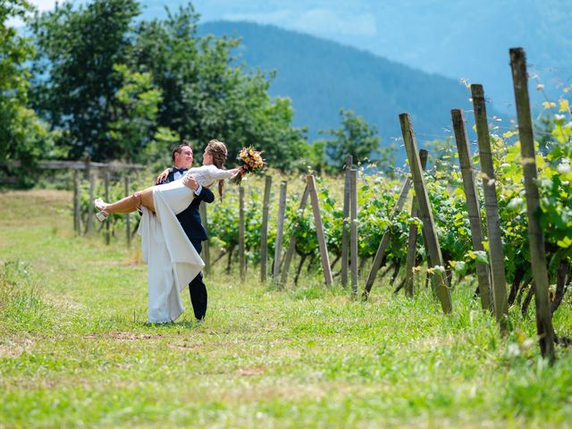 La boda de Jon y Alba en Bilbao, Vizcaya 689