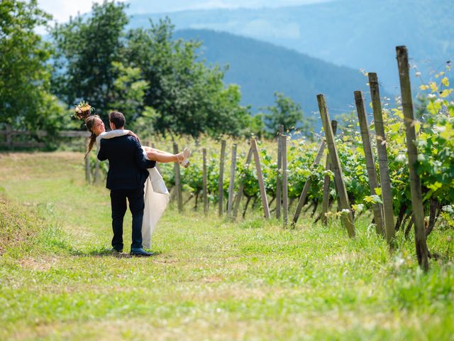 La boda de Jon y Alba en Bilbao, Vizcaya 695