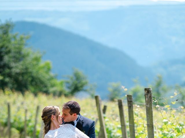 La boda de Jon y Alba en Bilbao, Vizcaya 707