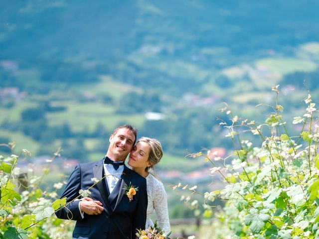 La boda de Jon y Alba en Bilbao, Vizcaya 710