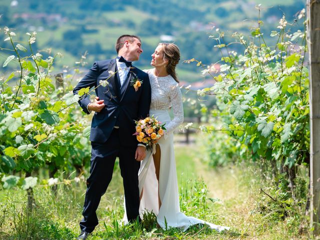 La boda de Jon y Alba en Bilbao, Vizcaya 711