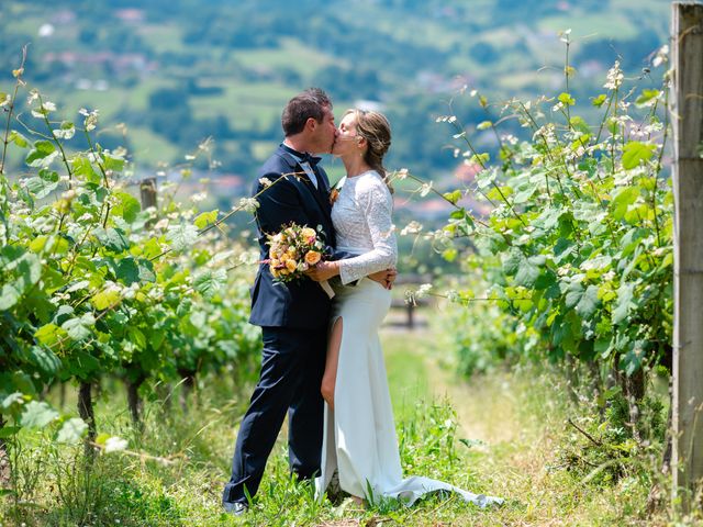 La boda de Jon y Alba en Bilbao, Vizcaya 713