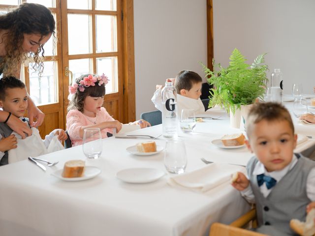 La boda de Jon y Alba en Bilbao, Vizcaya 724