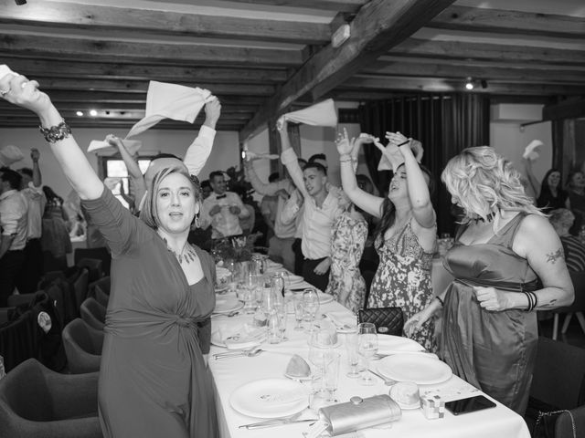 La boda de Jon y Alba en Bilbao, Vizcaya 740