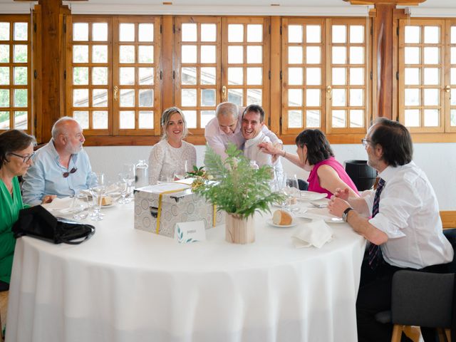 La boda de Jon y Alba en Bilbao, Vizcaya 814