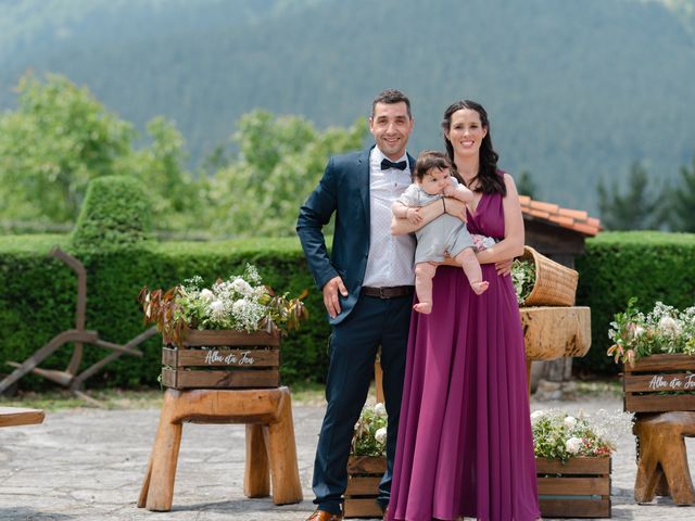 La boda de Jon y Alba en Bilbao, Vizcaya 815